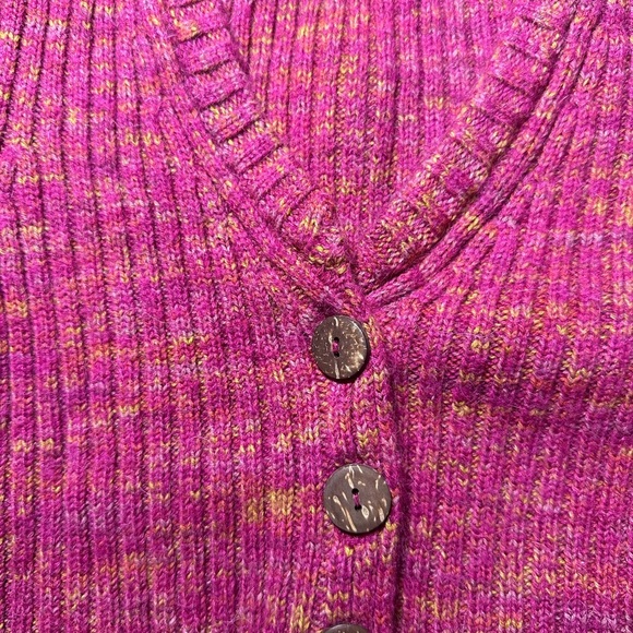Free People Wool Blend Pink Knitted Button-Up Women's Top Small - Picture 3 of 4
